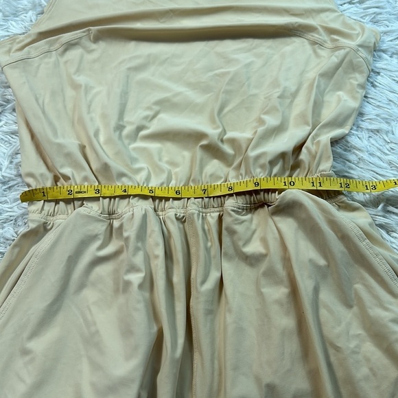 Lululemon Lightweight High-Neck Romper Prosecco - Picture 6 of 11